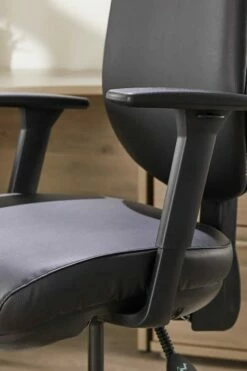 Ergo Sync Vegan Leather Office Chair -CHAIR OFFICE Sales ergo sync 8