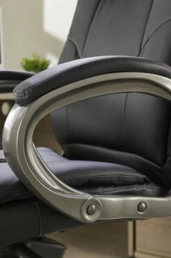 Michigan Executive Chair 11 Michigan Executive Chair -CHAIR OFFICE Sales michigan 5